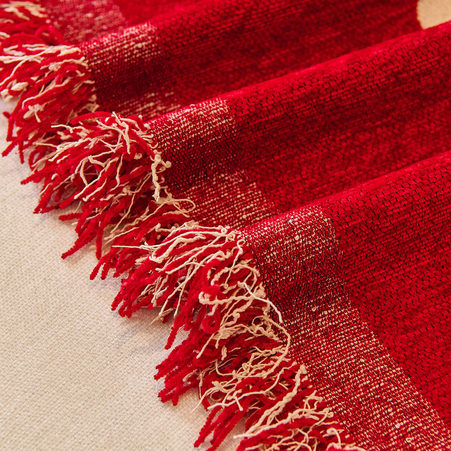 一片式喜庆大红沙发巾乔迁结婚过年节日坐垫四季通用全盖沙发盖布,淘宝优惠券,粉丝福利购,淘宝优惠卷