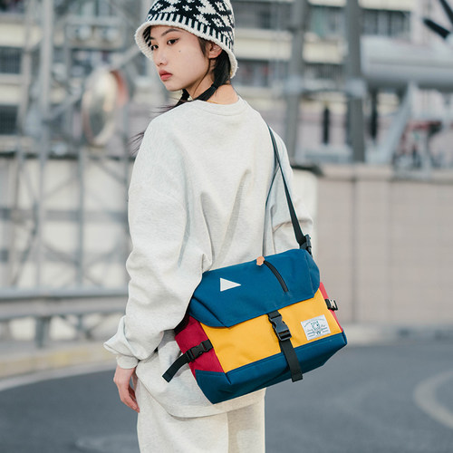 ACROSS斜挎包男士挎包大容量单肩包女大学生通勤邮差包运动骑行包 - 图0