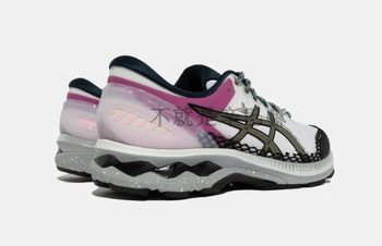 ລຸ້ນຈຳກັດ Asics x Vivienne Westwood Gel-Kayano 27 ASICS ຍີ່ຫໍ້ຮ່ວມ