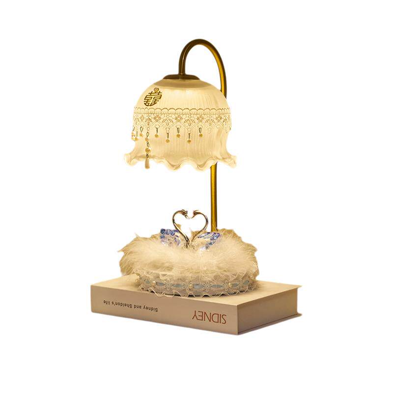 结婚台灯送新人闺蜜礼物高档礼品新娘新婚陪嫁卧室床头长明灯新款