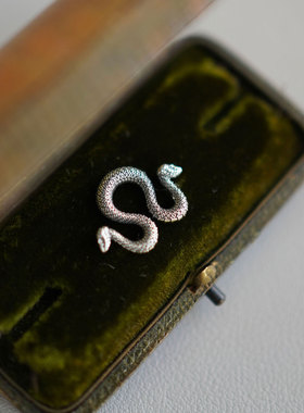 睡莲生生世世 原创925纯银双头蛇造型吊坠复古设计百搭吊坠调节扣