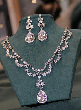 BWBRIDE锆石花朵女轻奢闪耀项链