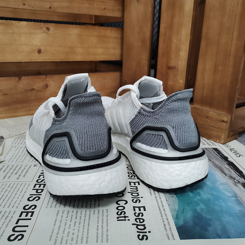 Adidas/阿迪达斯UltraBOOST UB19男女跑步鞋B75880 37707 37703 - 图0