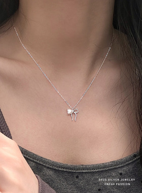 925纯银线条爱心蝴蝶结项链韩版INS小众设计高级感百搭个性锁骨链