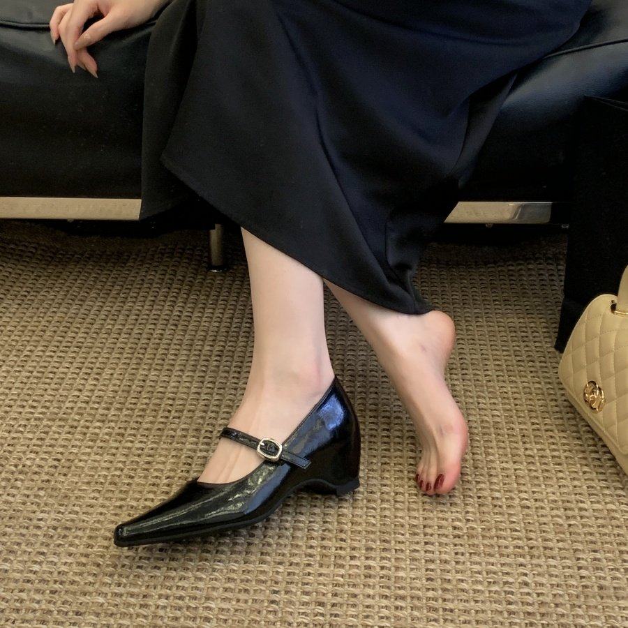 法式复古风尖头玛丽珍鞋女一字扣带内增高百搭气质通勤单鞋,淘宝优惠券,粉丝福利购,淘宝优惠卷