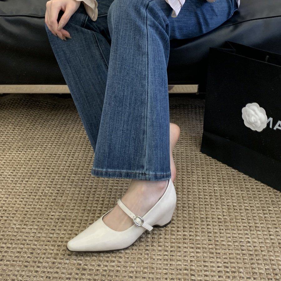 法式复古风尖头玛丽珍鞋女一字扣带内增高百搭气质通勤单鞋,淘宝优惠券,粉丝福利购,淘宝优惠卷