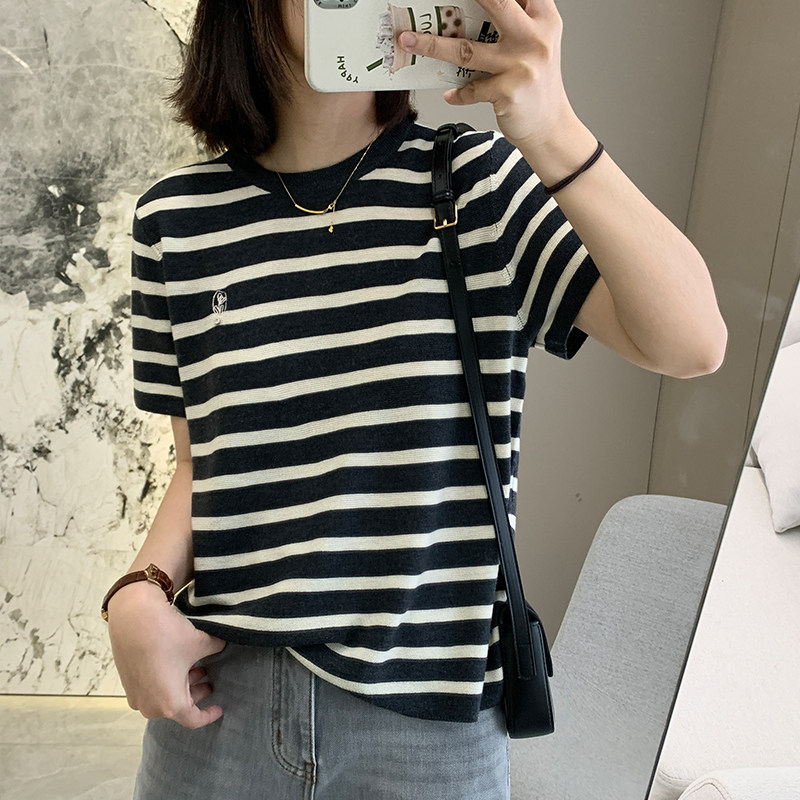 冰丝条纹基础款短袖女针织衫松弛感上衣2025早秋撞色经典打底T恤,淘宝优惠券,粉丝福利购,淘宝优惠卷