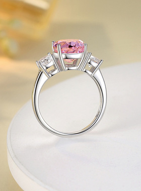 S925纯银祖母绿戒指女高碳钻雷迪恩切冰花切鸽子蛋锆石直播