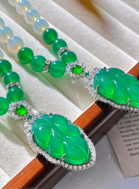 复古设计感玻璃体帝王绿天然树叶绿玉髓吊坠人造月光石毛衣链项链