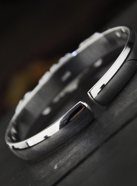 复古风光面气质花纹苗泰手镯