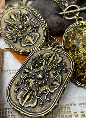 外贸原单品牌打标复古个性中古宫廷铜合金豹纹毛衣链项链满25包邮