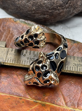 复古小众设计感潮酷滴釉猎豹老虎戒指欧美轻奢锆石食指环满25包邮