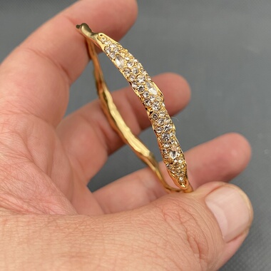 欧美外贸饰品时尚百搭个性夸张手镯女多款颜色手环手镯鬼才手镯