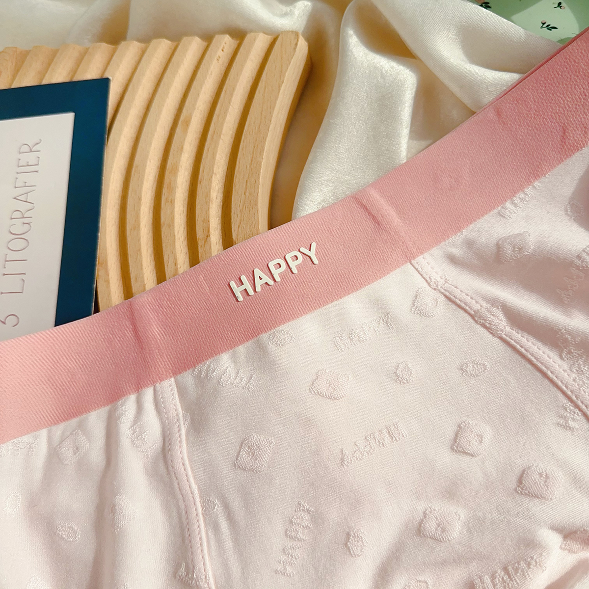 萌化绵绵糖~柔软舒适小熊提花夏季吸汗抗菌无痕男士平角内裤裤头 - 图0