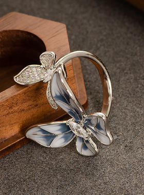 文艺镶钻锆石滴油双蝴蝶开口戒指