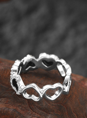 甜美气质心镶钻镂空爱心戒指