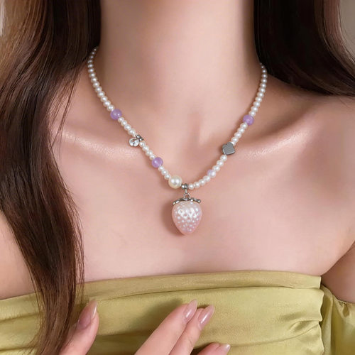 Strawberry Necklace, Pearl Sweet Minimalist Collarbone Chain - 图0