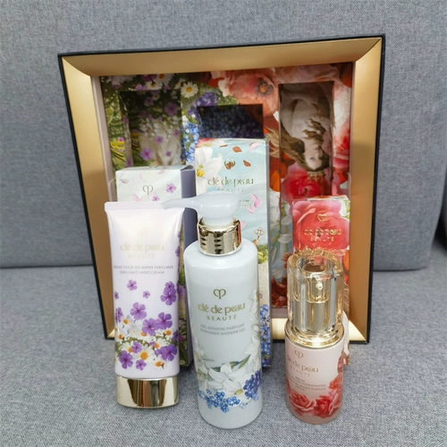 Парфюмированный крем для рук, эссенция, 24 года, 75 мл