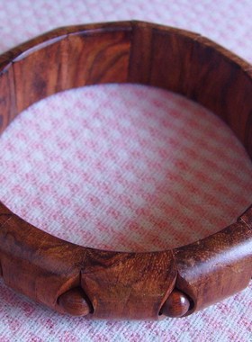 二十年前存货，老料海南黄花梨女款手镯~松紧型