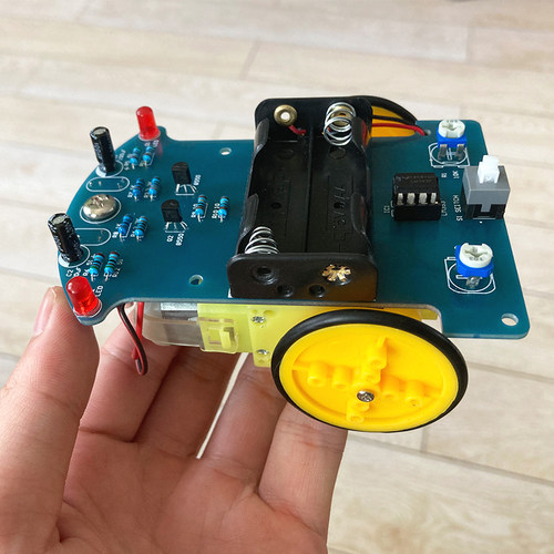 智能循迹小车套件diy d2-1巡线小车散件 电子制作科技制作ZY-38-1 - 图1