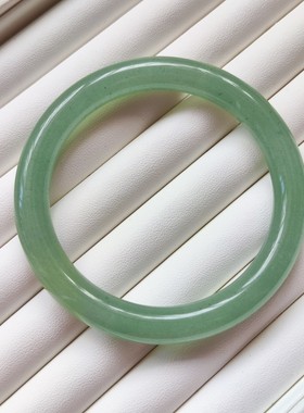 天然东陵玉圆条手镯晴水阳绿豆绿色正品胖圆女款金丝玉佘太翠手镯