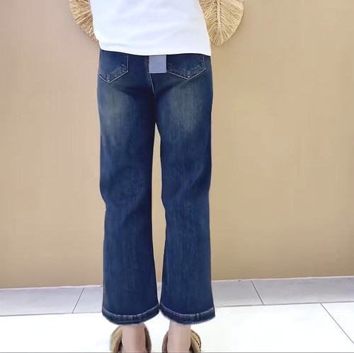 宜语析6617秋加大码牛仔直筒裤女 200斤胖妹mm弹力修身显瘦八分裤 - 图1