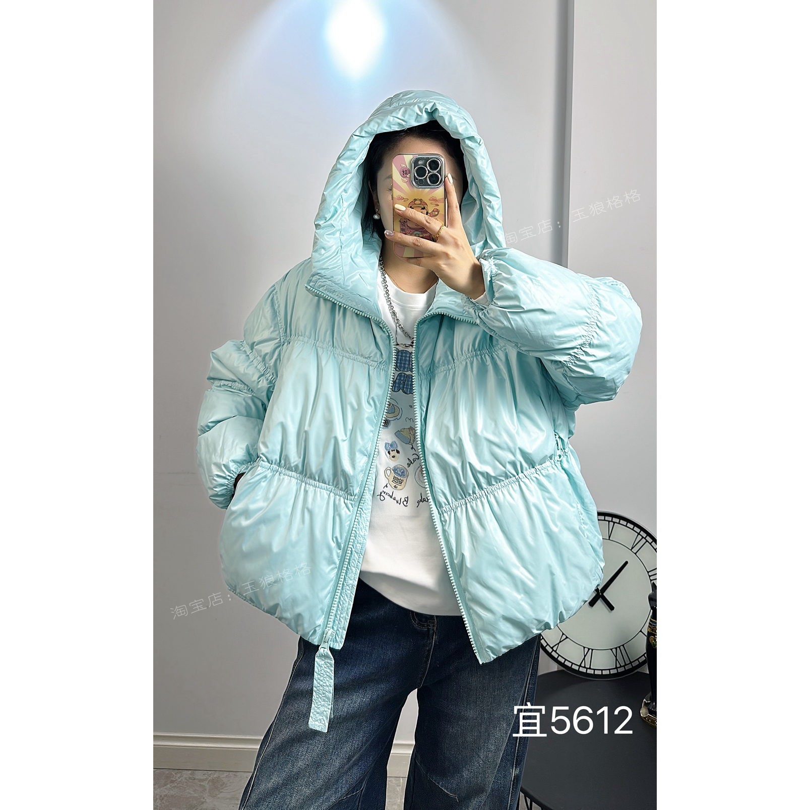 宜语析5612冬加大码轻薄羽绒服女 190斤胖妹mm学院风减龄连帽棉服 - 图1