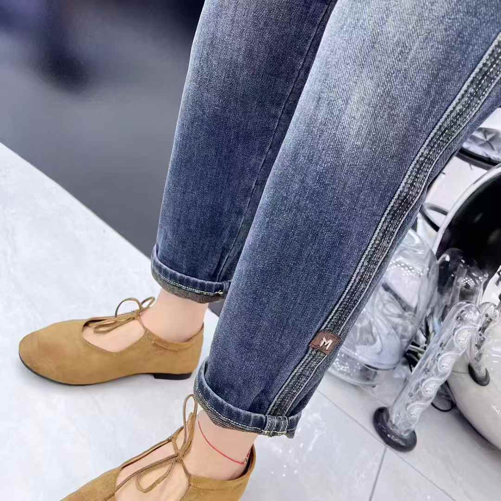 宜语析5703秋加大码牛仔裤女 190斤胖妹mm修身显瘦八九分烟管裤子 - 图1