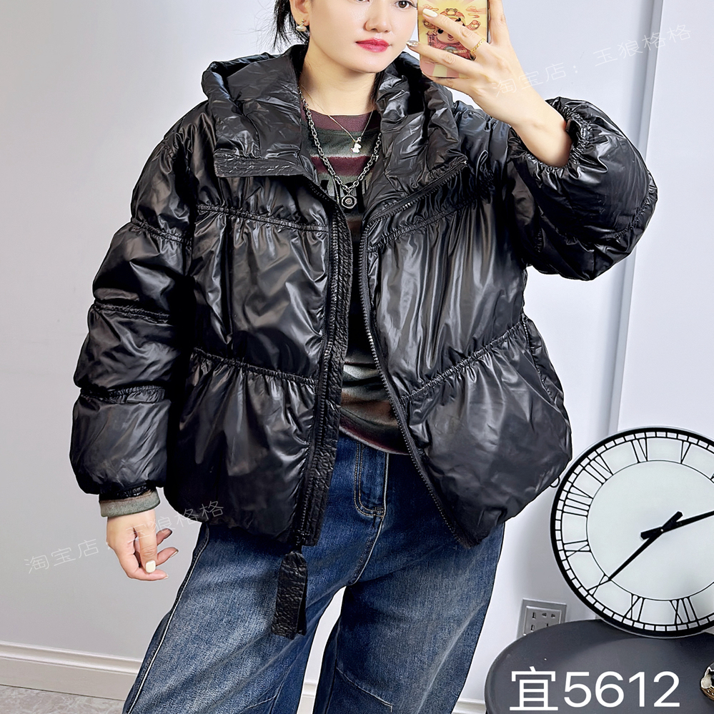 宜语析5612冬加大码轻薄羽绒服女 190斤胖妹mm学院风减龄连帽棉服 - 图3