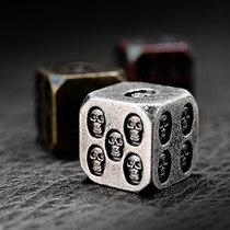 D6 face Dark Skull skull head solid metal dice combat hammer 40K brass color son screen choice decision to play