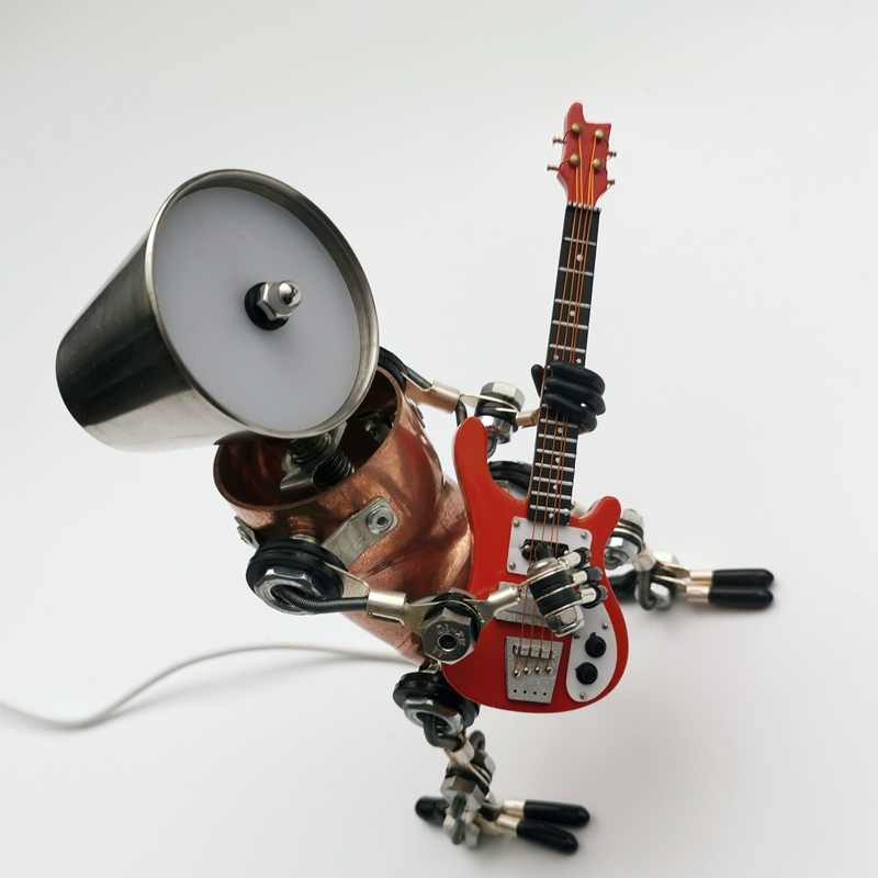 [宣城太守]工业风金属朋克手工机器人桌面摆件装饰乐器吉它贝司 - 图1