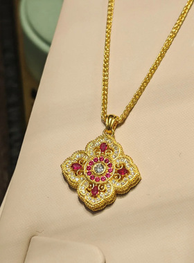 小红书爆款法式复古宫廷风四叶草项链轻奢小众气质高级感锁骨链女