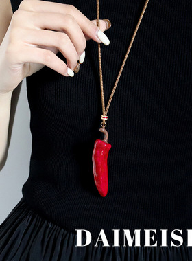 蛇年红红火火红色滴油辣椒项链简约百搭高级感精致复古毛衣链