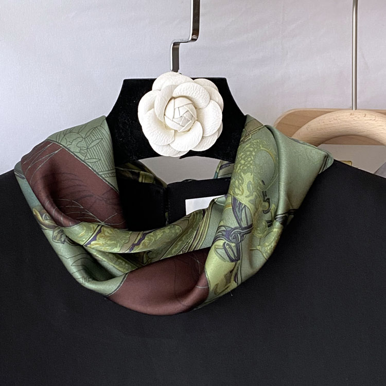 特价微瑕橄榄绿真丝围巾65cm中方巾100%桑蚕丝丝巾女西装领巾披肩