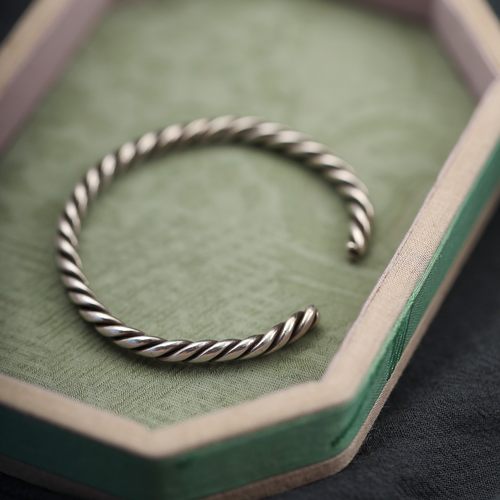 [麻花]熙素麻花银手镯女绞丝开口复古做旧三股辫扭花999足银镯子 - 图0