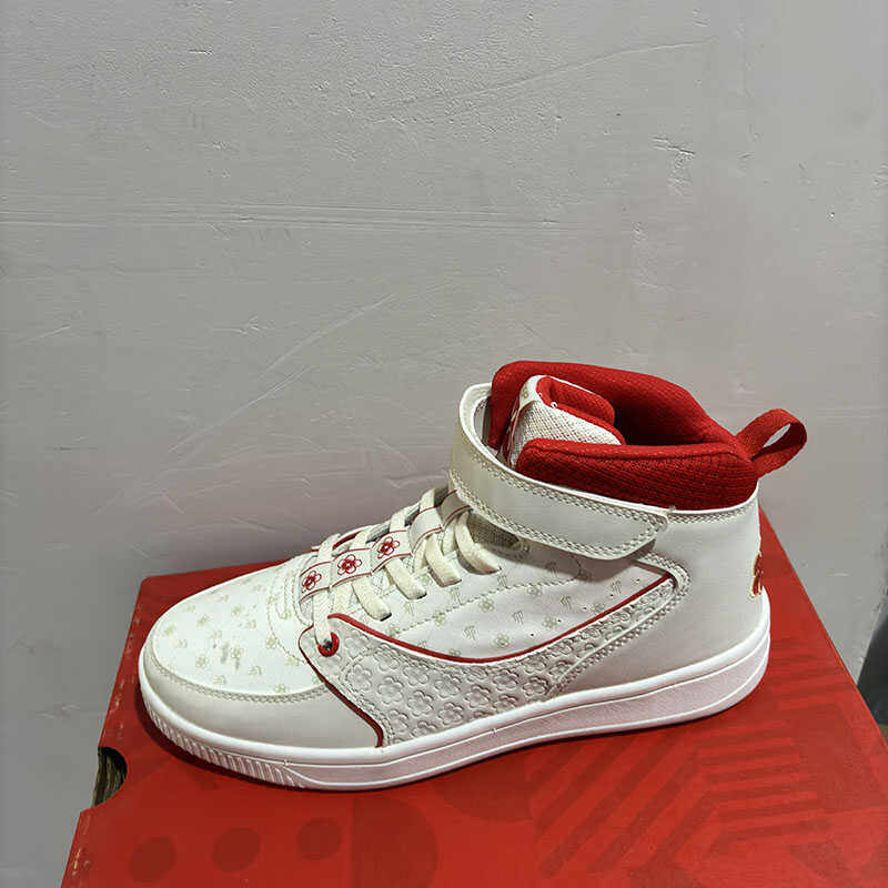 特步儿童正品春秋休闲高帮学院魔术贴女童运动板鞋677114314028,淘宝优惠券,粉丝福利购,淘宝优惠卷