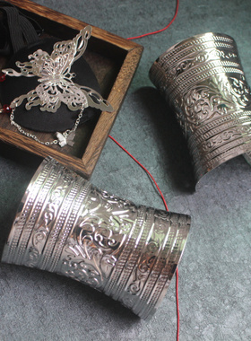 天官赐福周边COS花城手镯手环护腕银蝶眼罩探花手镯汉服护腕