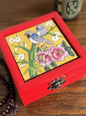 粉彩手绘陶瓷画镶嵌饰品首饰盒