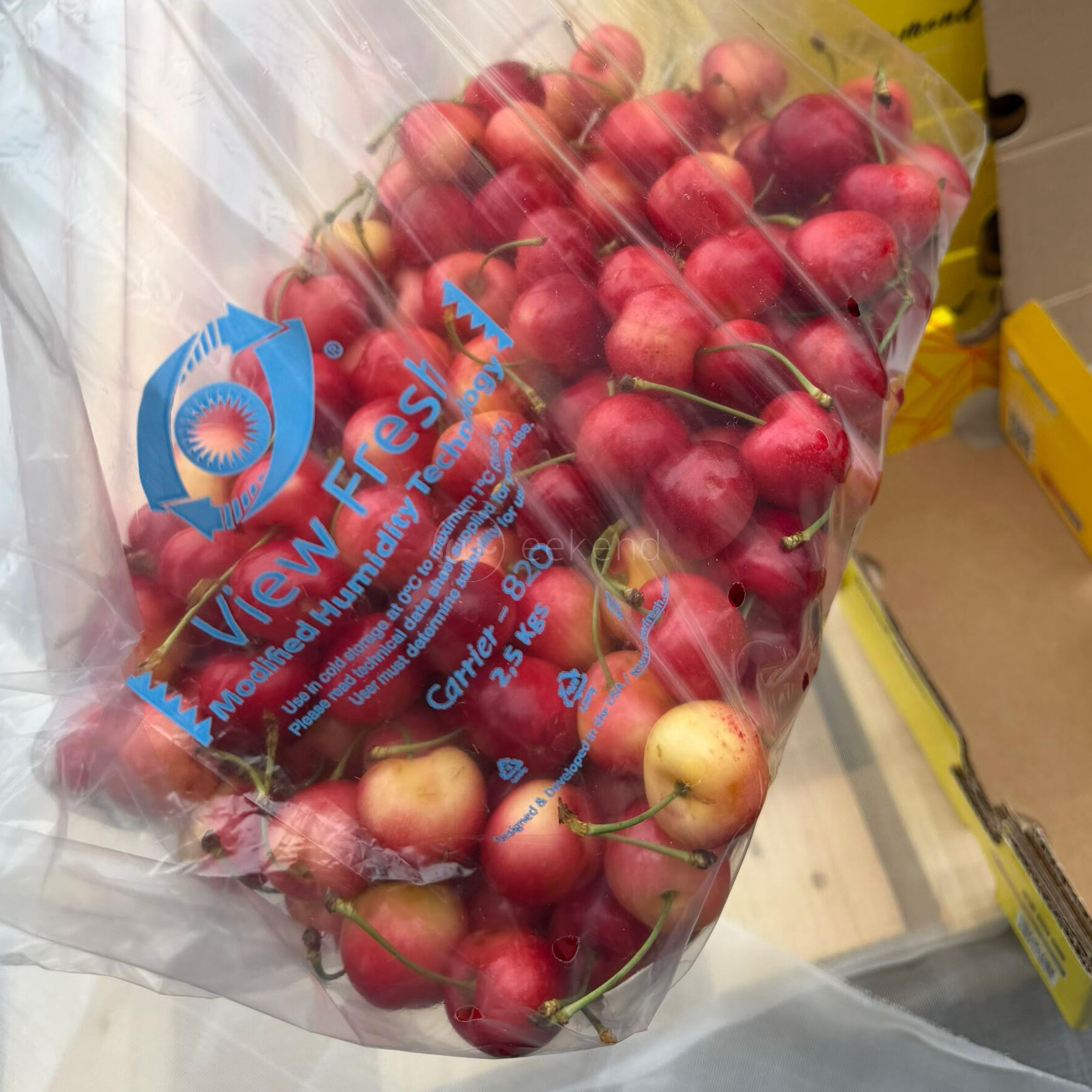 现货智利进口雷尼尔黄金车厘子新鲜水果4JJJJ黄色大樱桃2斤礼盒,淘宝优惠券,粉丝福利购,淘宝优惠卷