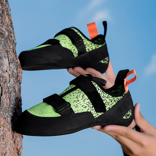 Восхождение 2025 Новая скалолаза