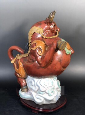 客厅招财生肖摆件财势如牛