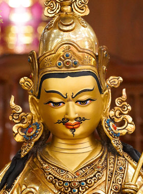 尼泊尔释迦族制作莲花生大士
