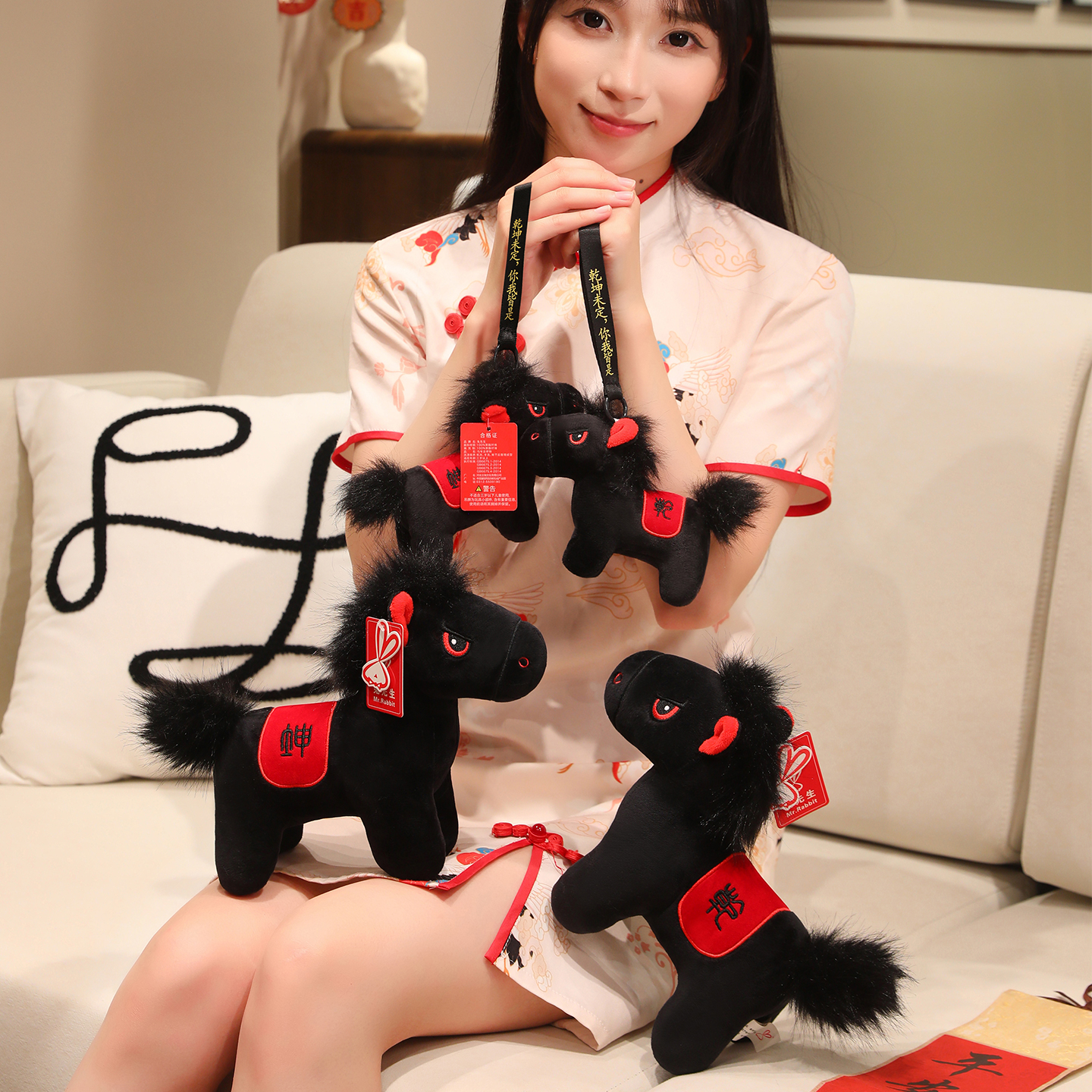 2026马年吉祥物公仔生肖小黑马玩偶新年娃娃年会公司礼品定制LOGO - 图3