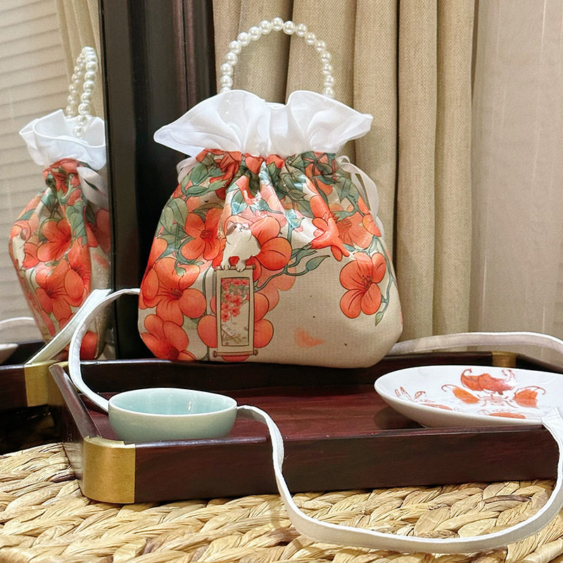 古风汉服马面裙配饰包珍珠手提斜跨包 梅花印花抽绳圆嘟嘟花边包Z,淘宝优惠券,粉丝福利购,淘宝优惠卷