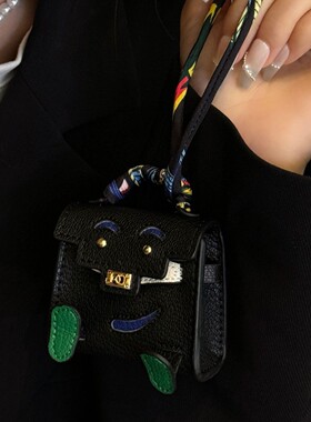 适用H家娃娃同款mini包包挂件可爱小怪兽耳机包汽车钥匙扣车吊饰
