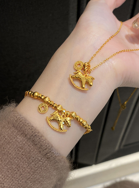 【马上有钱】龙鳞碎冰冰小木马24K黄金色耳环项链手链套装 强保色