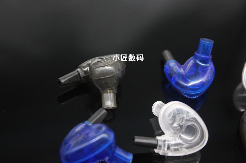 耳机配件 diy 耳机壳 透明入耳式耳机外壳 7mm 8mm 双单元 双动圈 耳机配件 diy 耳机壳 透明入耳式耳机外壳 7mm 8mm 双单元 双动圈
