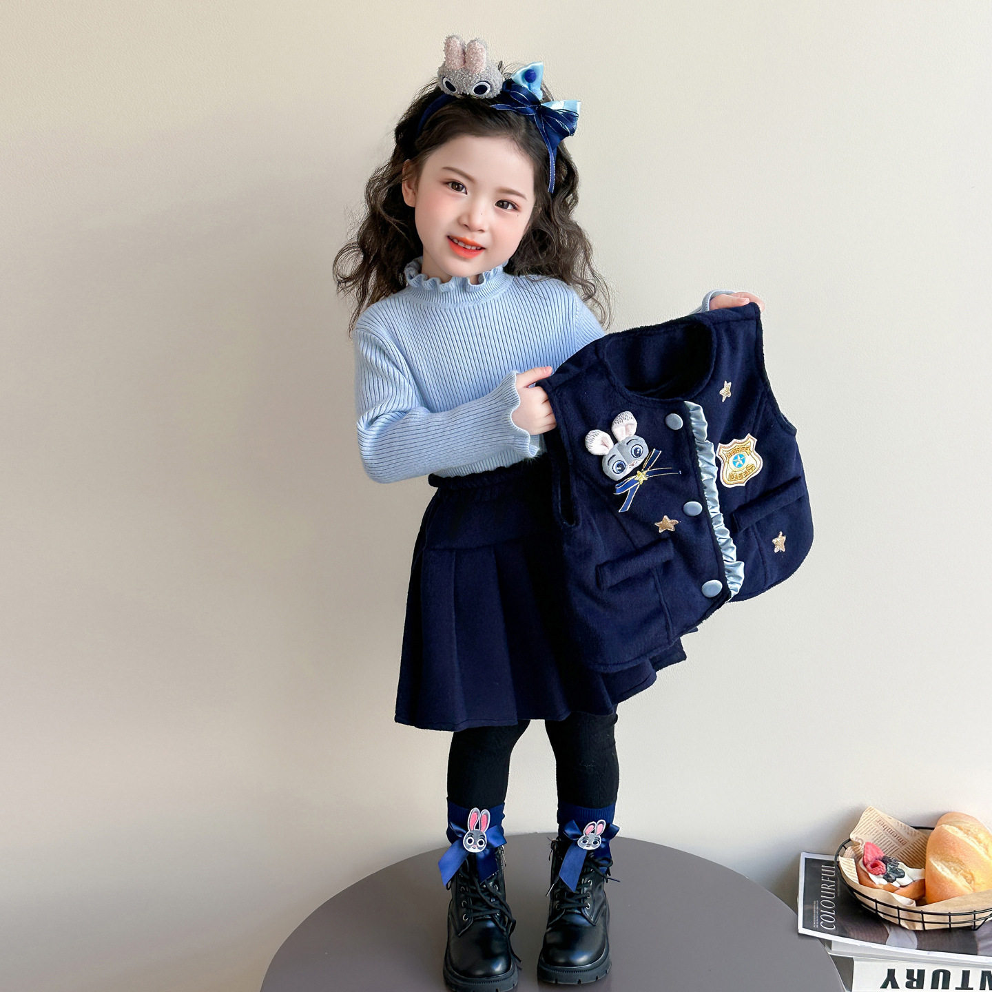 女小童加绒套装冬季2026新款卡通儿童马甲百褶裙三件套女宝宝冬装,淘宝优惠券,粉丝福利购,淘宝优惠卷