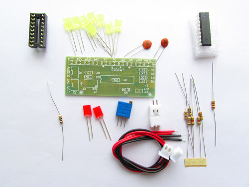 LM3915趣味10段音频电平指示器套件/散件 电平指示灯 空板 成品 - 图2