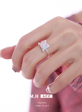 可爱甜美风2026年新款多巴胺渐变猫咪戒指女款百搭通勤学生党指环